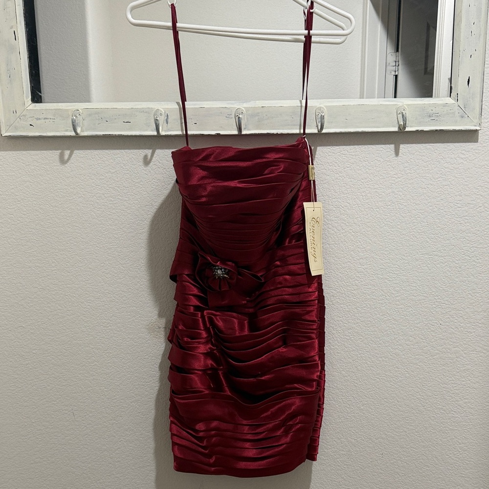 Elegant Red Ruched Dress
